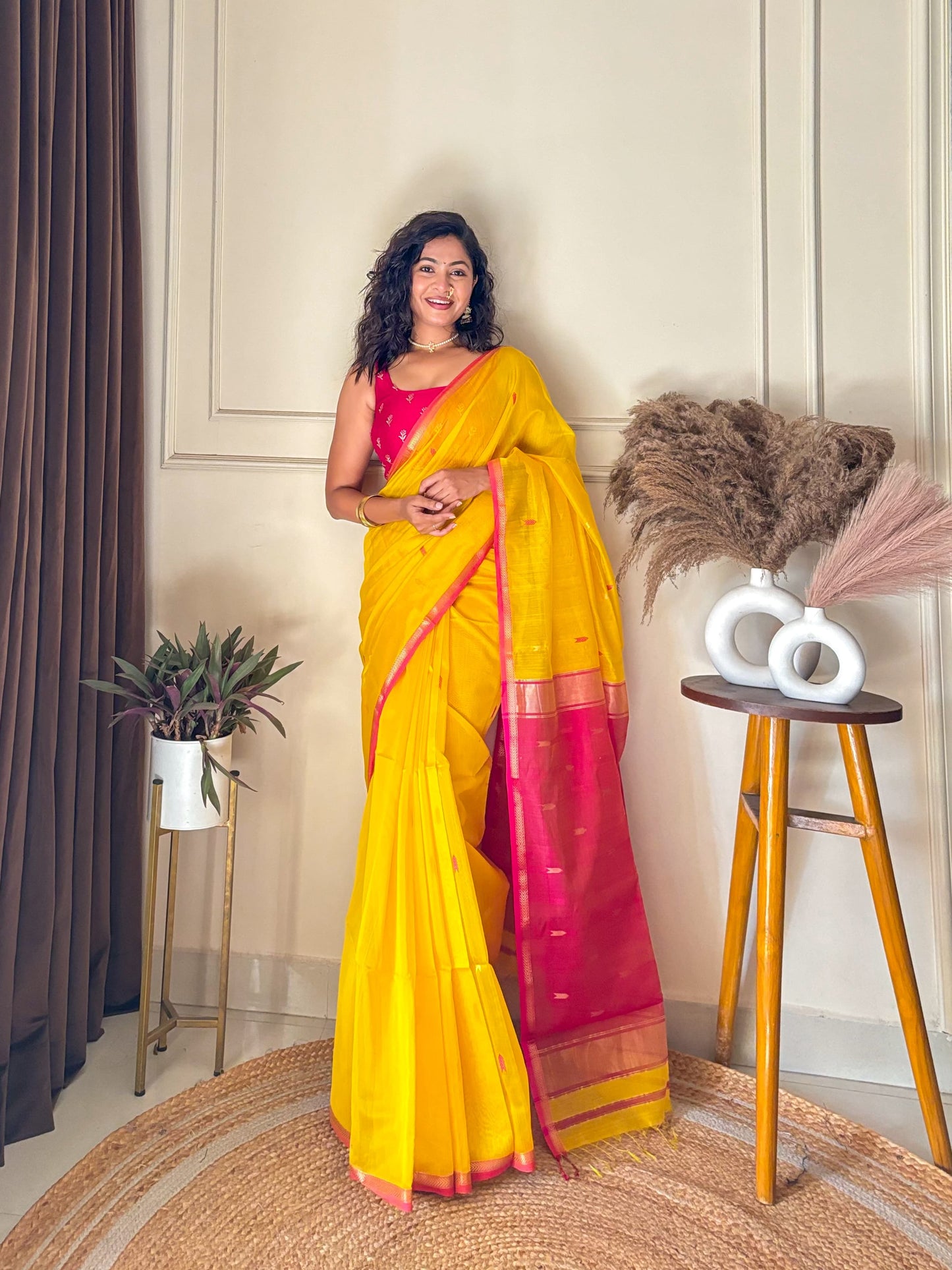 MAHESHWARI HANDWOVEN BUTI YELLOW SAREE