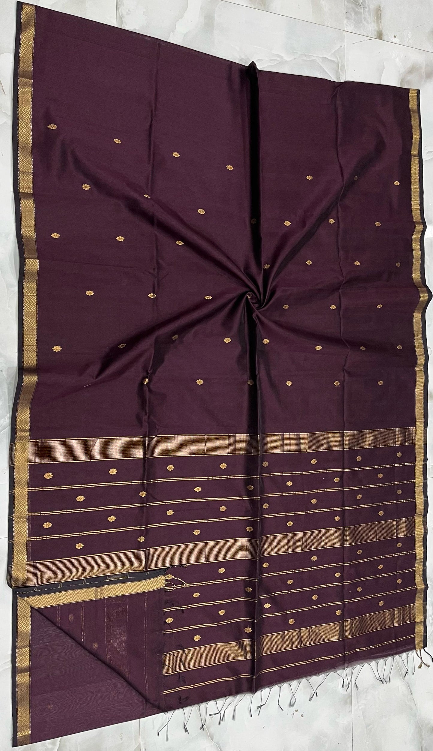 Maheshwari Handwoven Rewa Border Buti Wine Color Saree