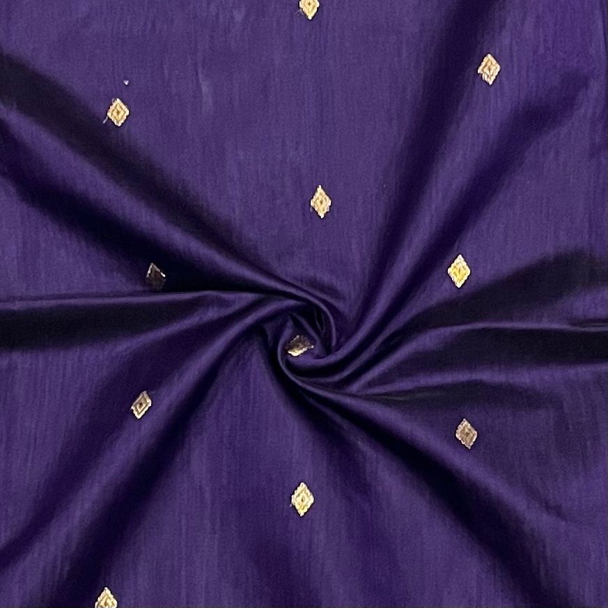 Maheshwari Handwoven Nayantara Zari Buti Purple Saree