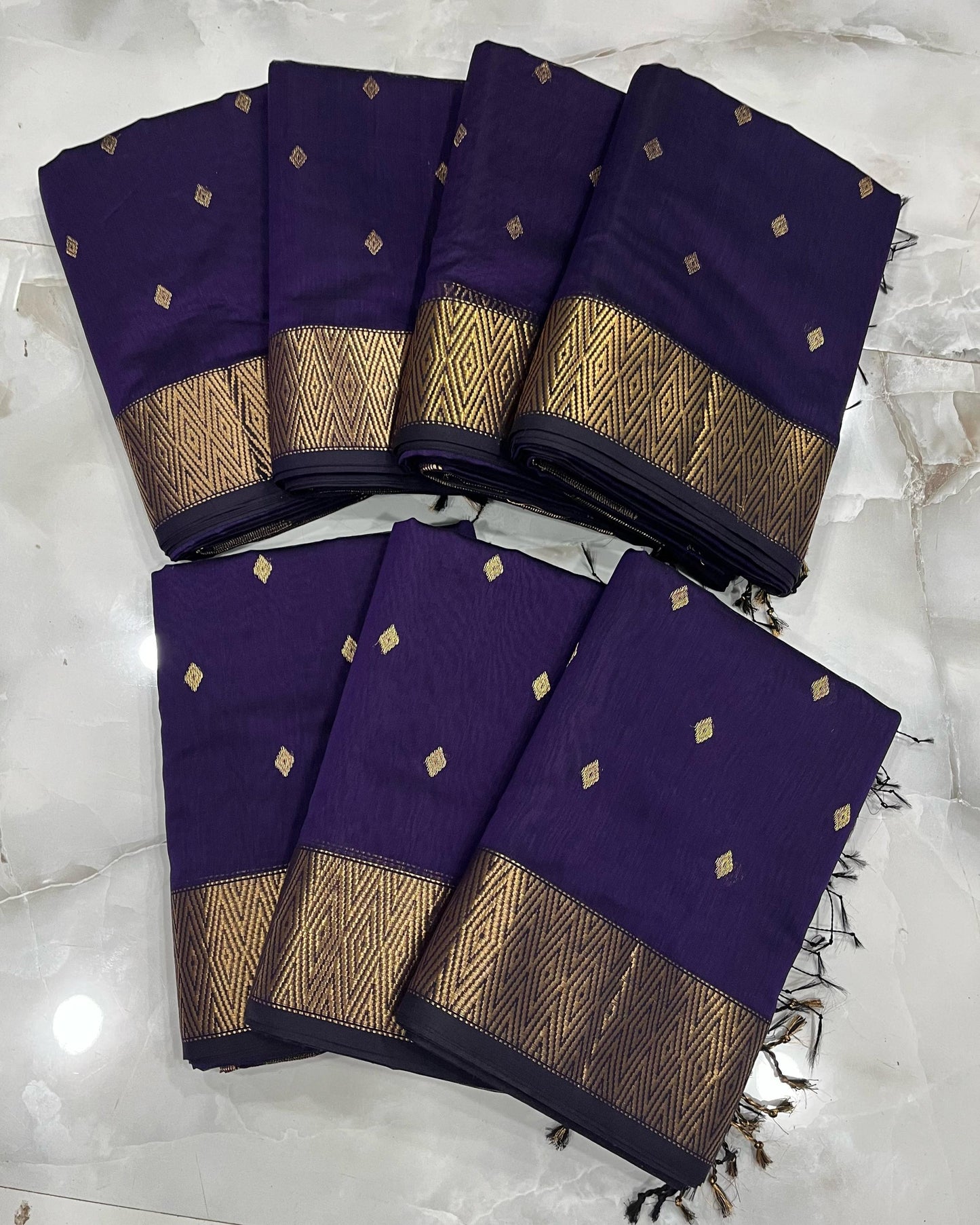 Maheshwari Handwoven Nayantara Zari Buti Purple Saree