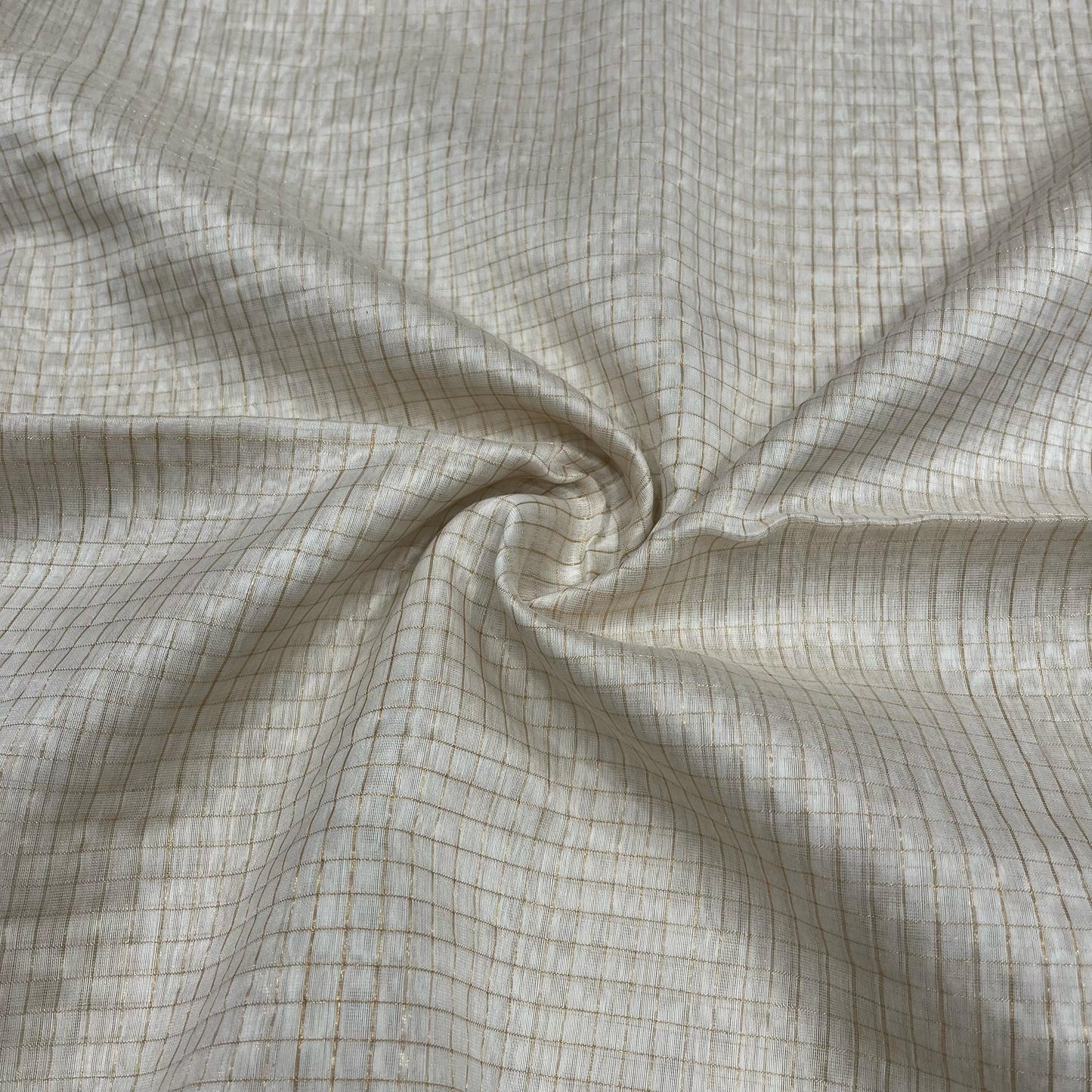 Maheshwari Handwoven Zari Checks Saree
