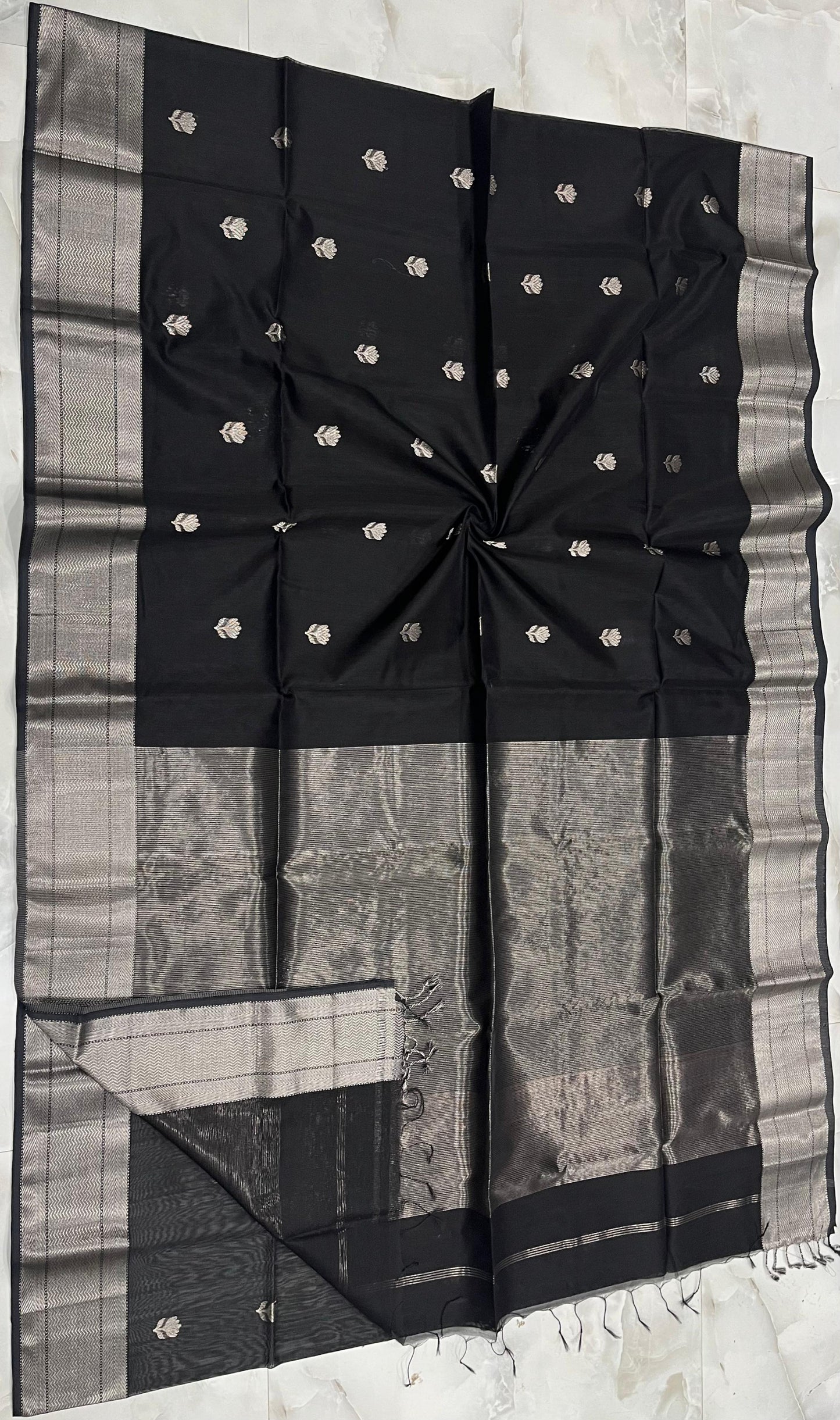 MAHESHWARI HANDWOVEN BLACK ALL OVER LOTUS SAREE