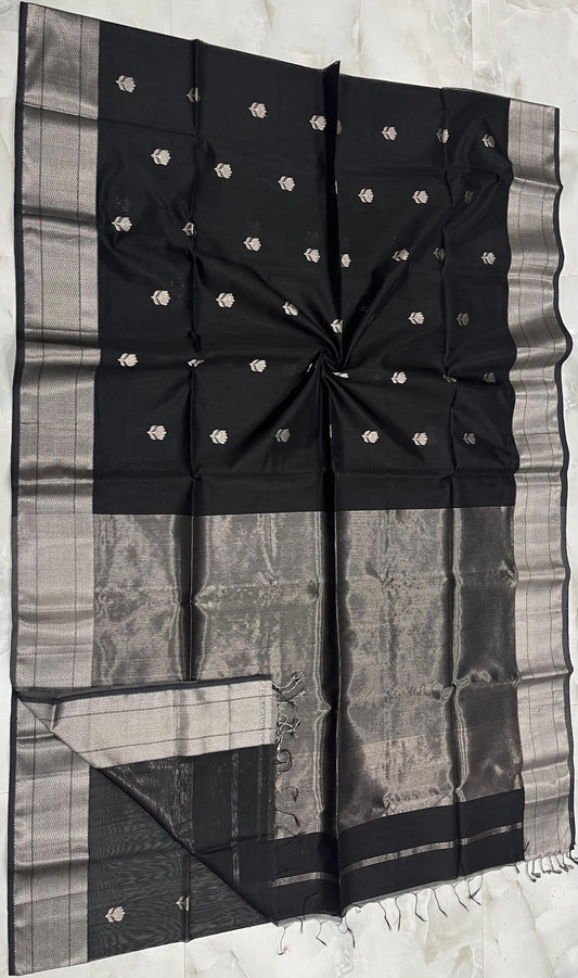 MAHESHWARI HANDWOVEN BLACK ALL OVER LOTUS SAREE