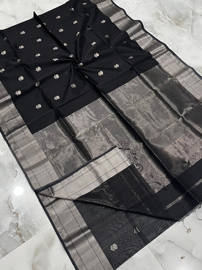 MAHESHWARI HANDWOVEN BLACK ALL OVER LOTUS SAREE